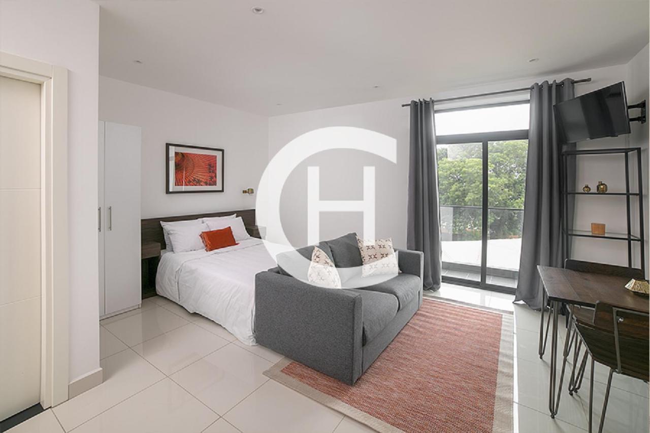 Embassy Gardens By Clifton Homes Accra Extérieur photo