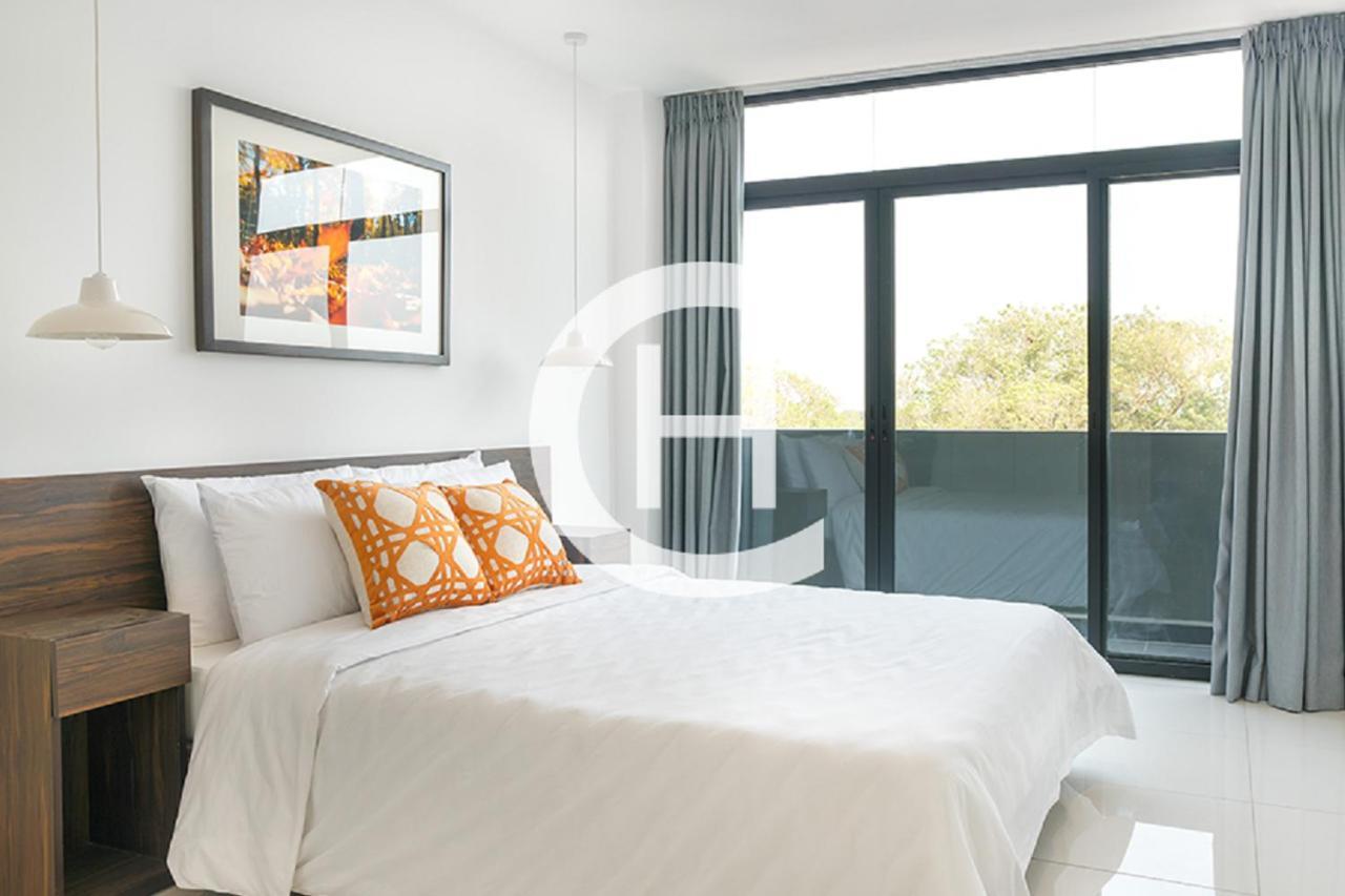 Embassy Gardens By Clifton Homes Accra Extérieur photo